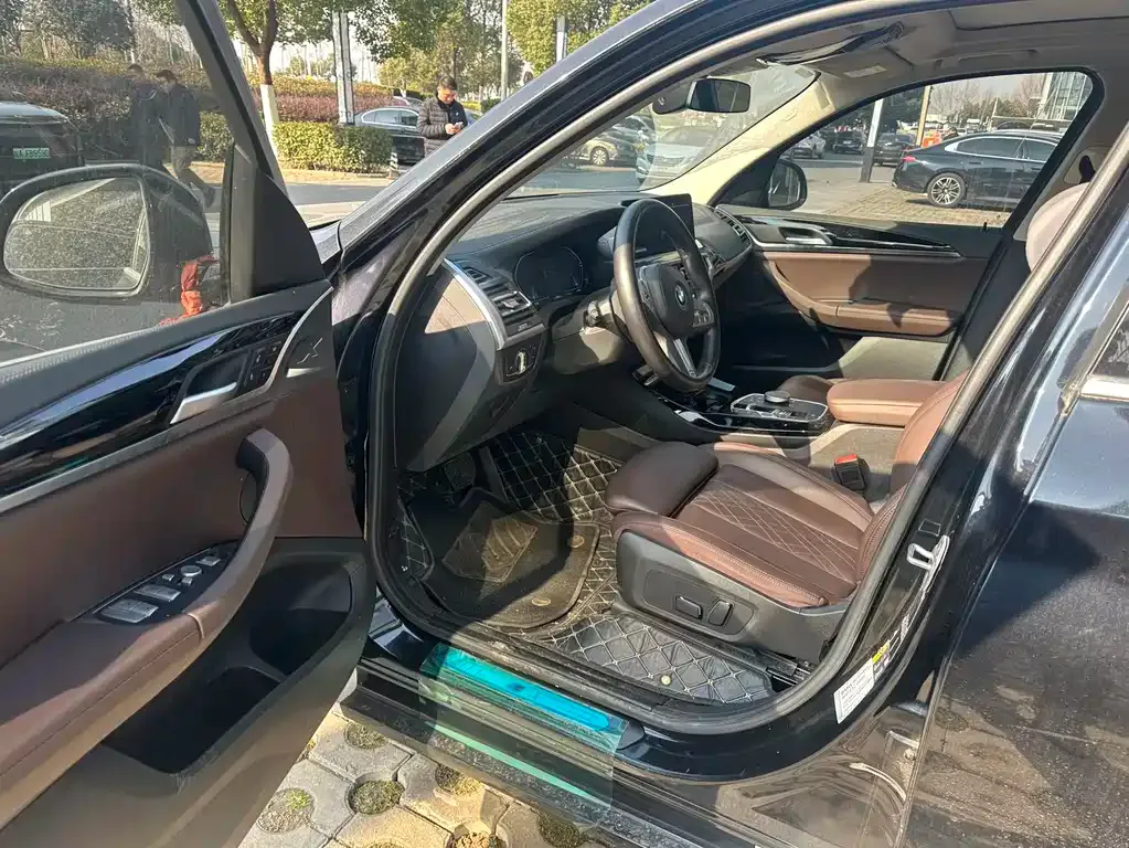 BMW iX3 2023 из CN, фото 5