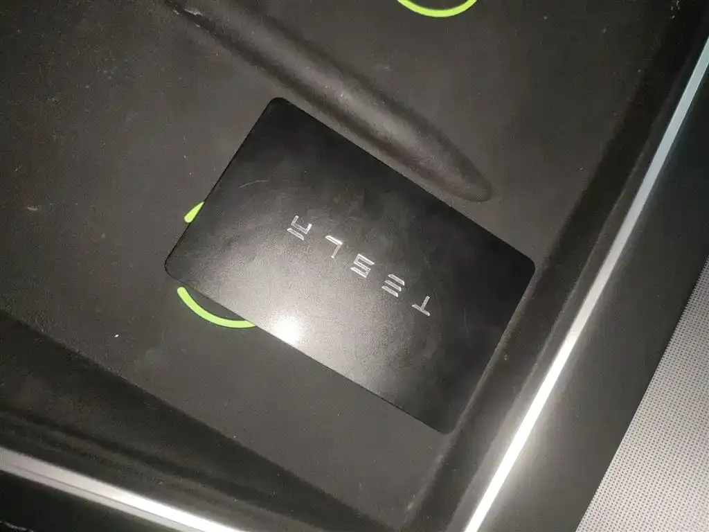 Tesla Model Y 2025 из CN, фото 3