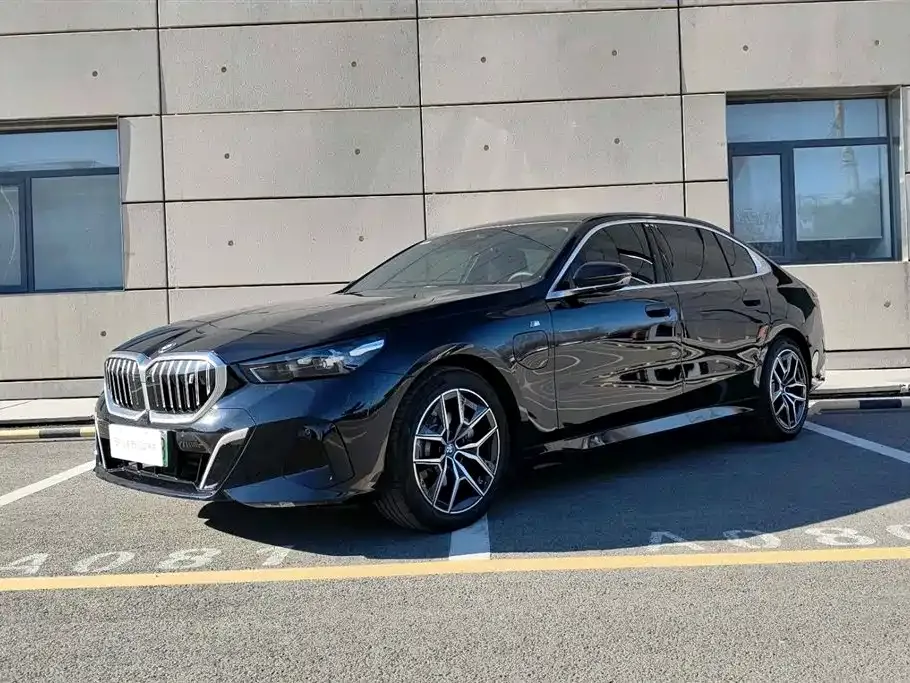 BMW i5 2025 из CN, фото 1