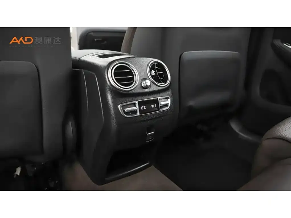 Mercedes-Benz GLC 2021 из CN, фото 5
