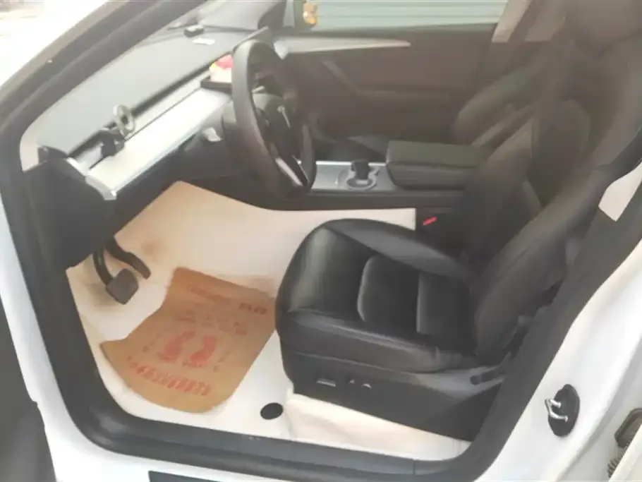 Tesla Model Y 2024 из CN, фото 7