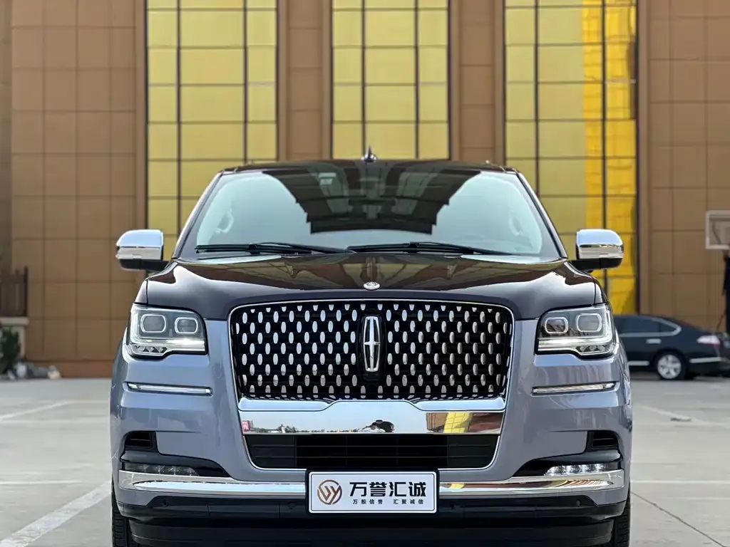Lincoln Navigator One 2023 из CN, фото 6