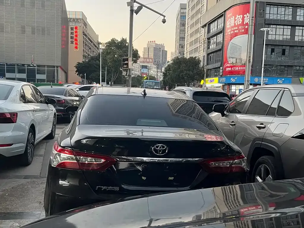 Toyota Camry 2024 из CN, фото 3