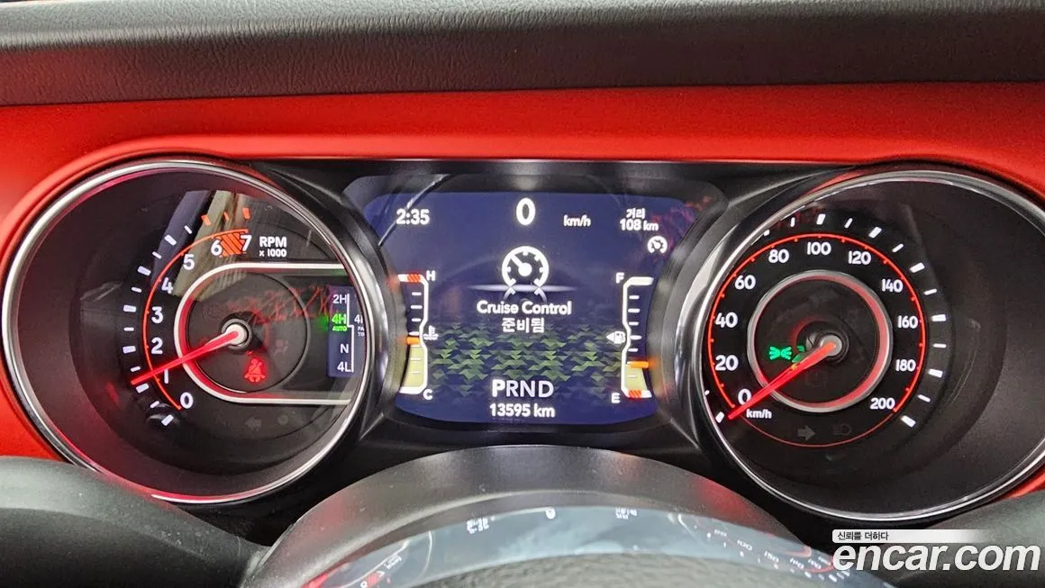 Jeep Wrangler 2022 из KR, фото 7
