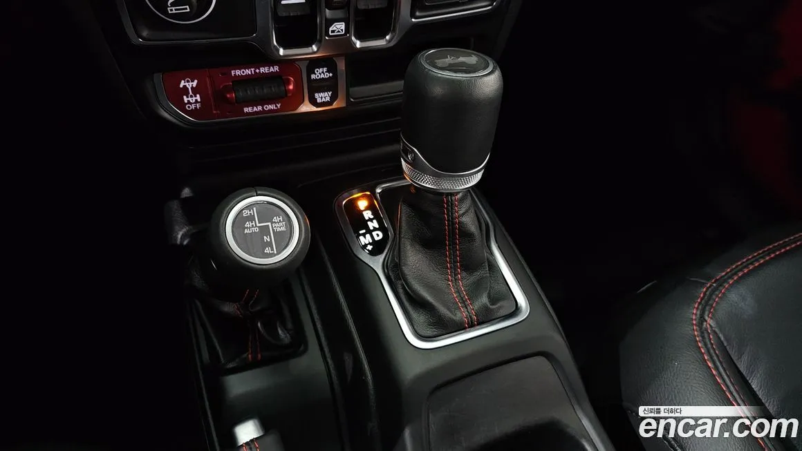 Jeep Wrangler 2022 из KR, фото 3