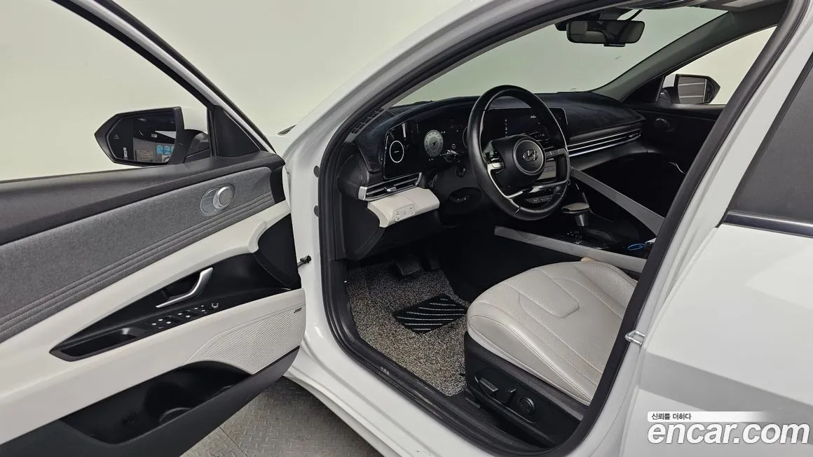 Hyundai AVANTE 2021 из KR, фото 5
