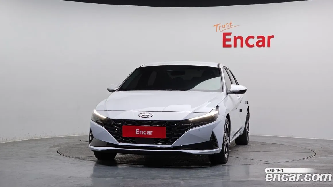 Hyundai AVANTE 2021 из KR, фото 3