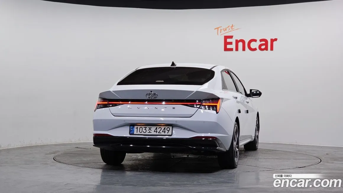 Hyundai AVANTE 2021 из KR, фото 2