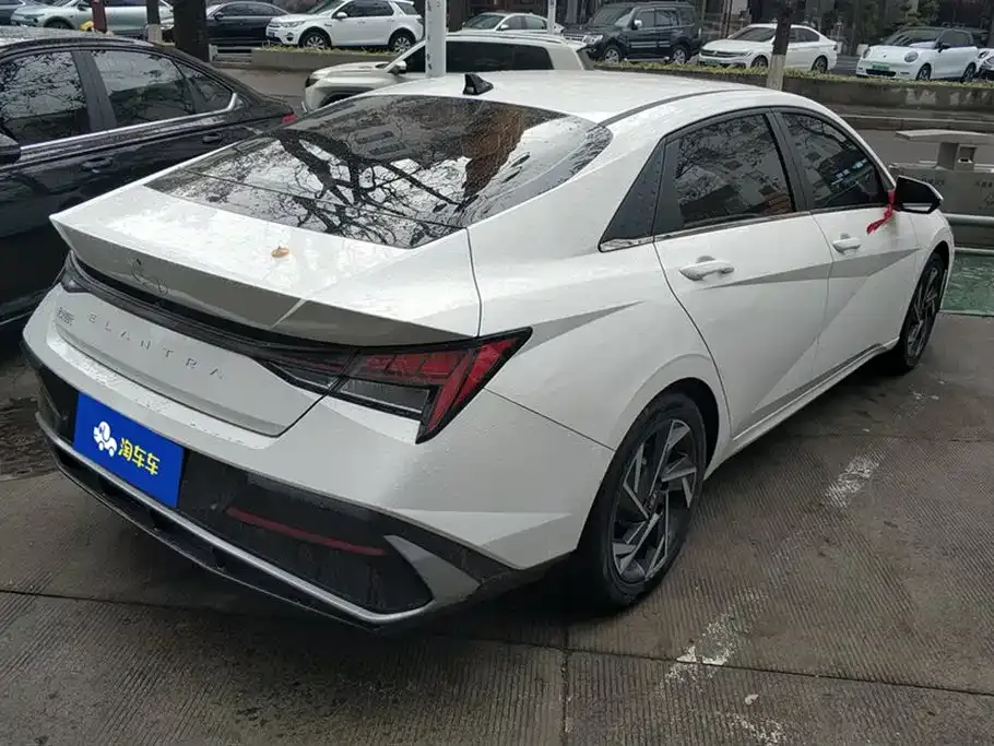 Hyundai Elantra 2025 из CN, фото 10