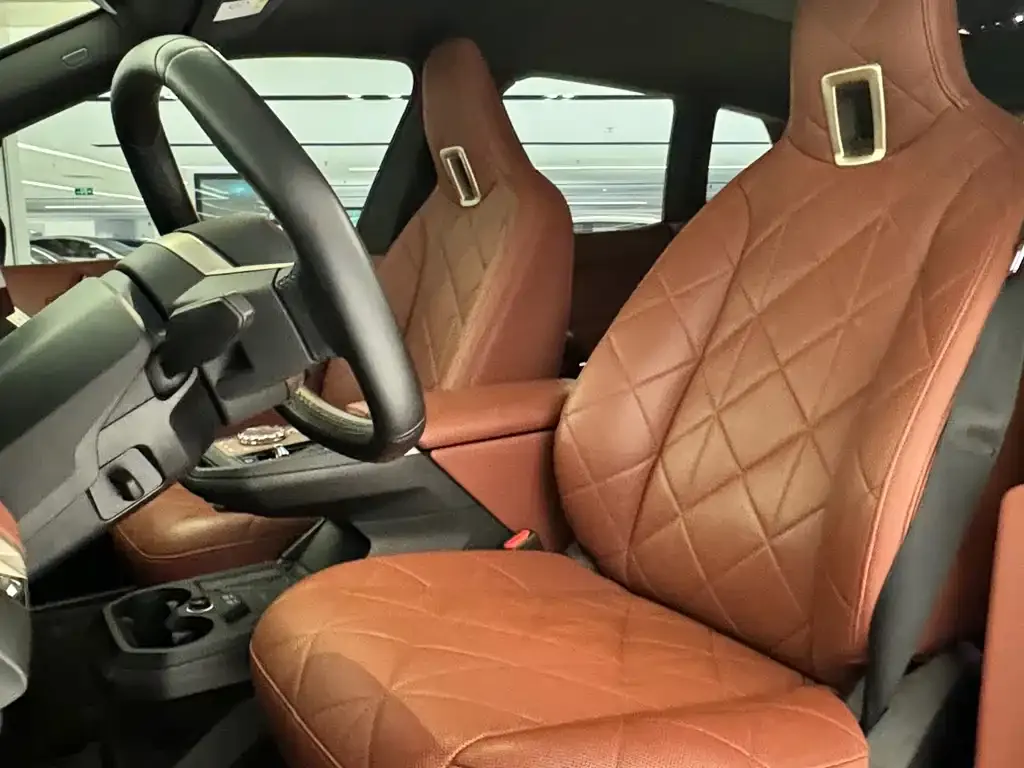 BMW iX 2024 из CN, фото 9