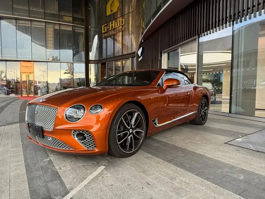 Bentley Continental 2022 из CN, фото 9