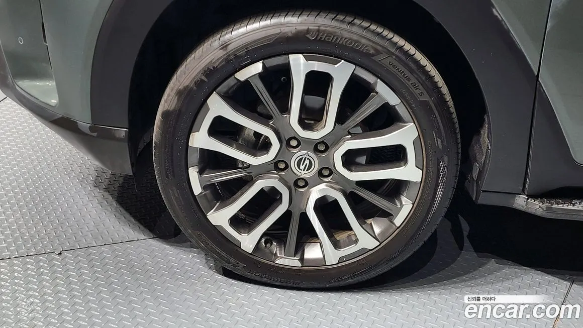 KG Mobility (Ssangyong) Torres — фото 3