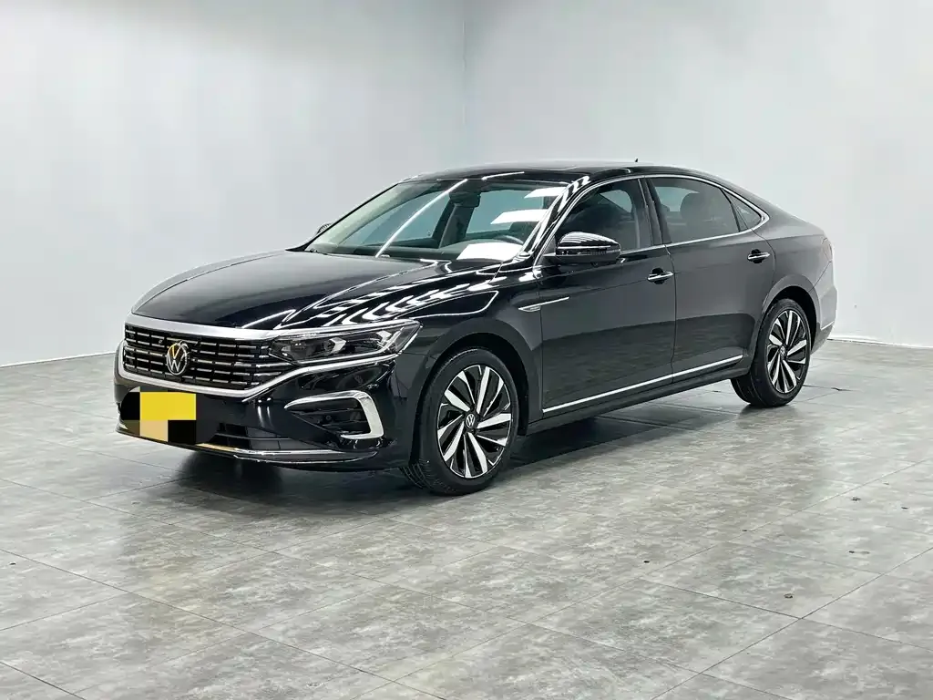 Volkswagen Passat 2022 из CN, фото 1