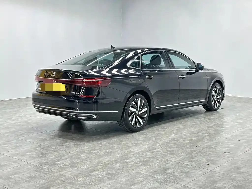 Volkswagen Passat 2022 из CN, фото 3