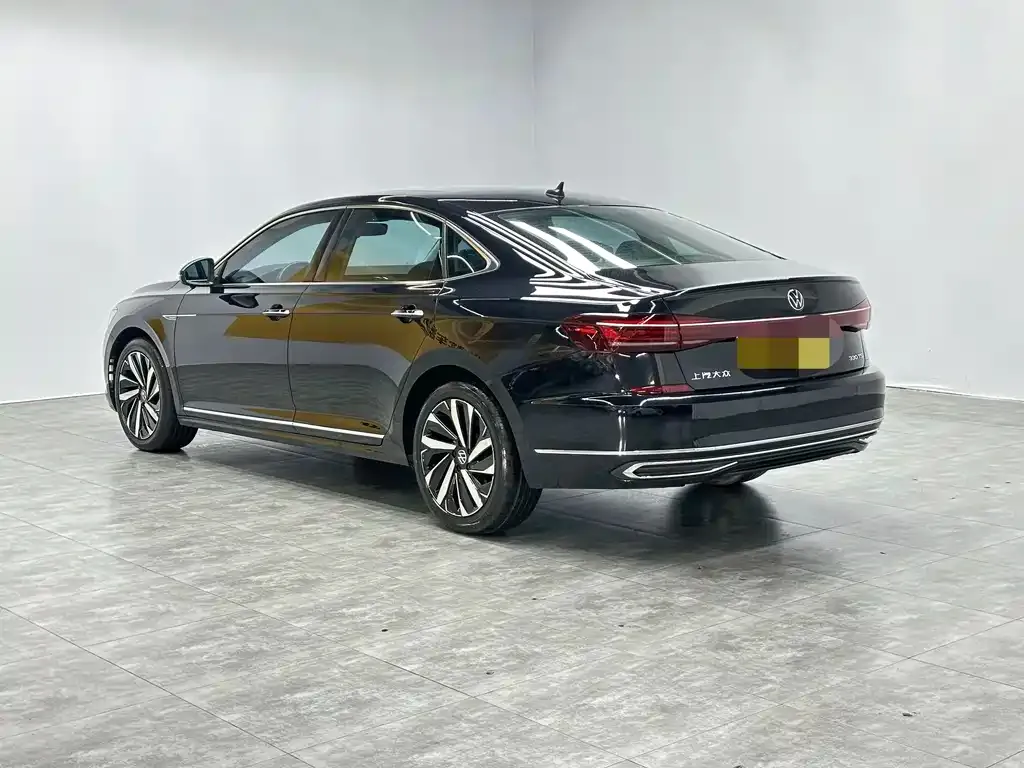 Volkswagen Passat 2022 из CN, фото 4