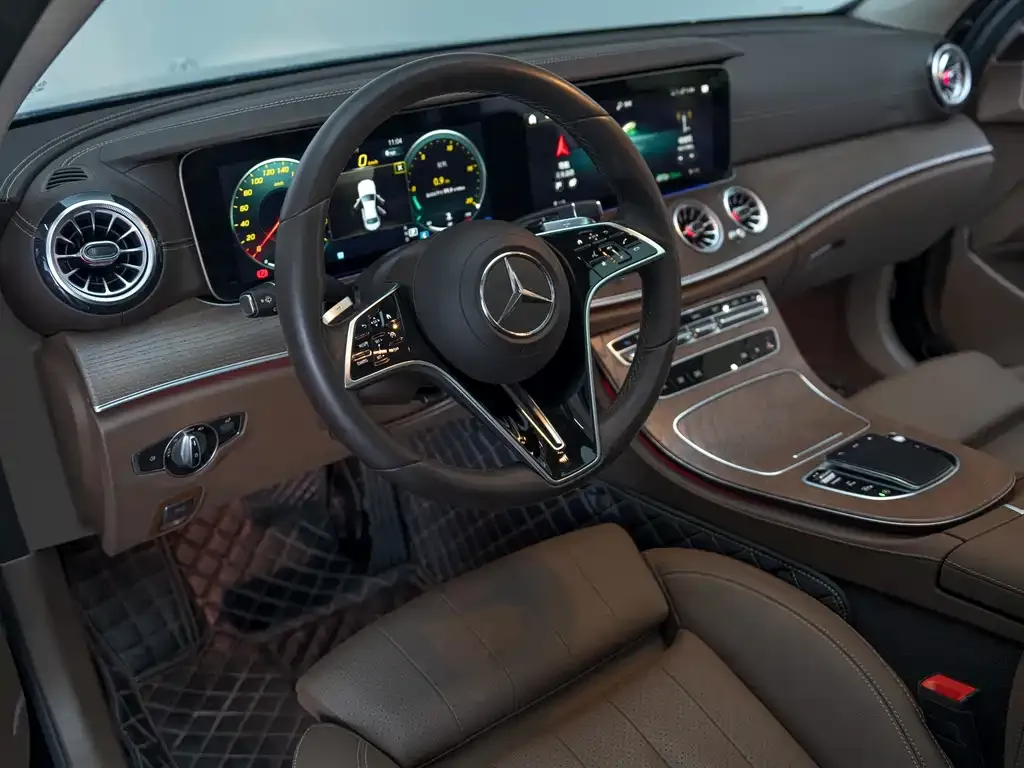 Mercedes-Benz E-Class 2022 из CN, фото 9