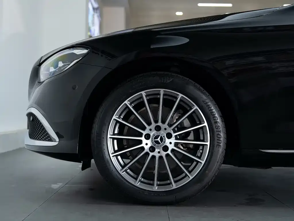 Mercedes-Benz E-Class 2022 из CN, фото 2