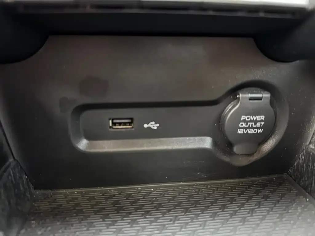 Geely Binyue 2021 из CN, фото 2