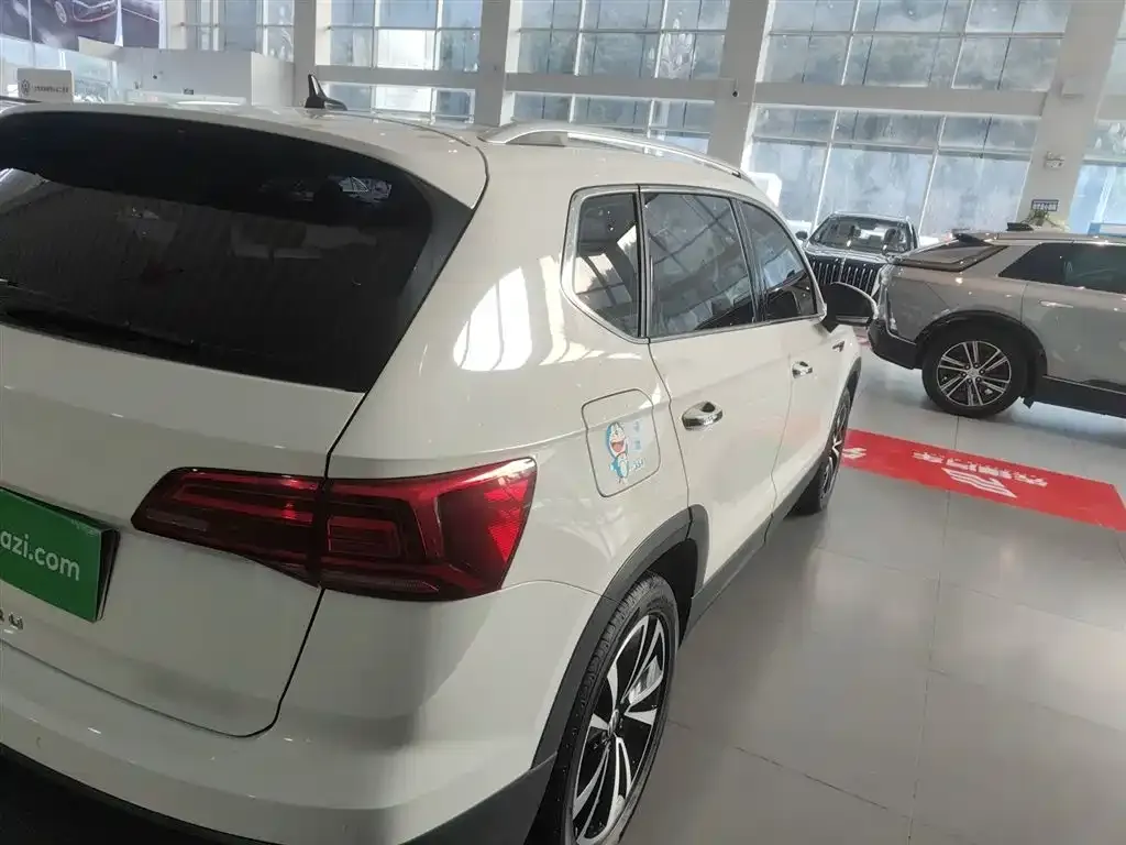 Volkswagen Tharu 2022 из CN, фото 9