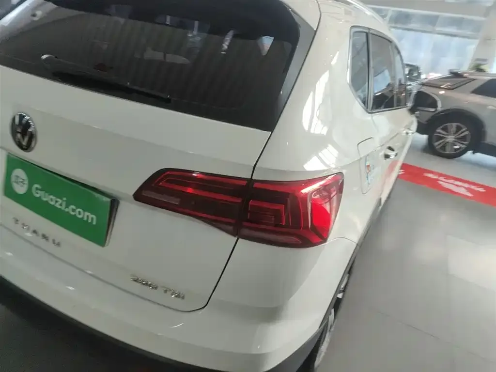 Volkswagen Tharu 2022 из CN, фото 6