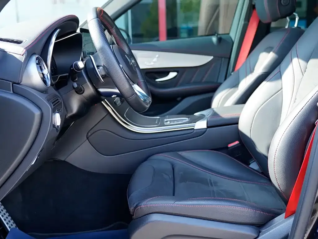 Mercedes-Benz GLC AMG 2023 из CN, фото 10