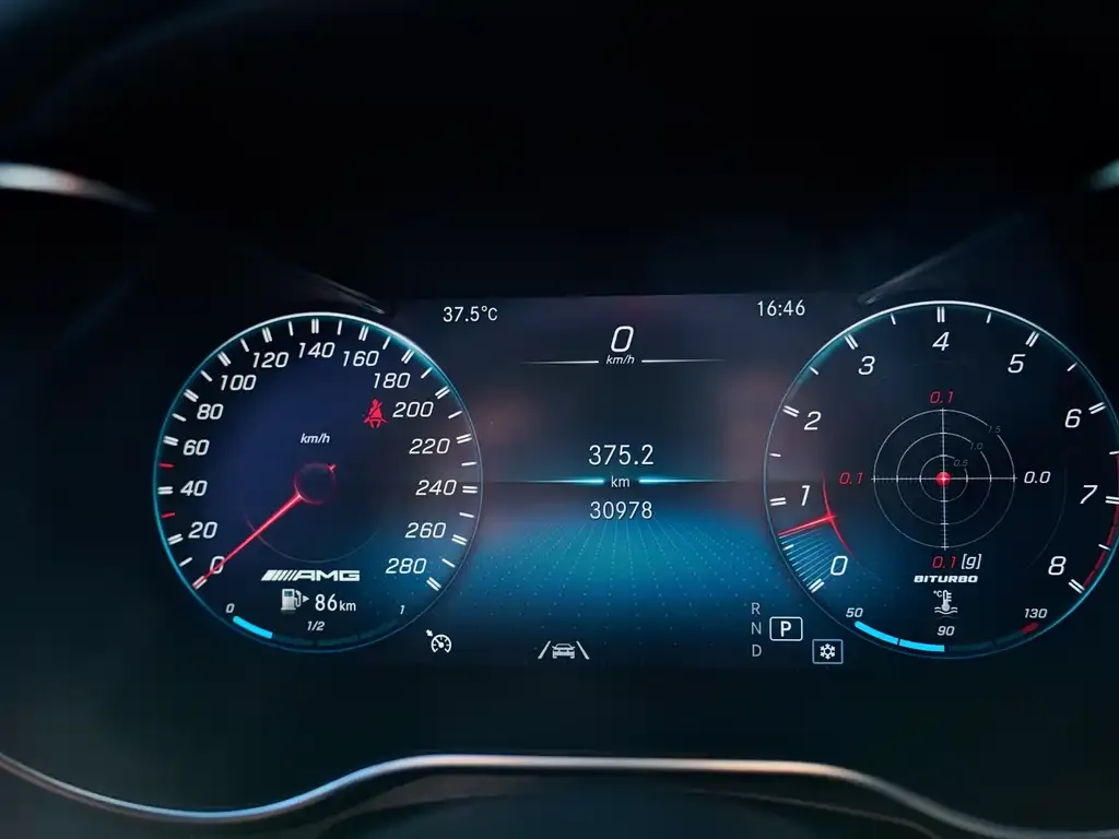 Mercedes-Benz GLC AMG 2023 из CN, фото 2
