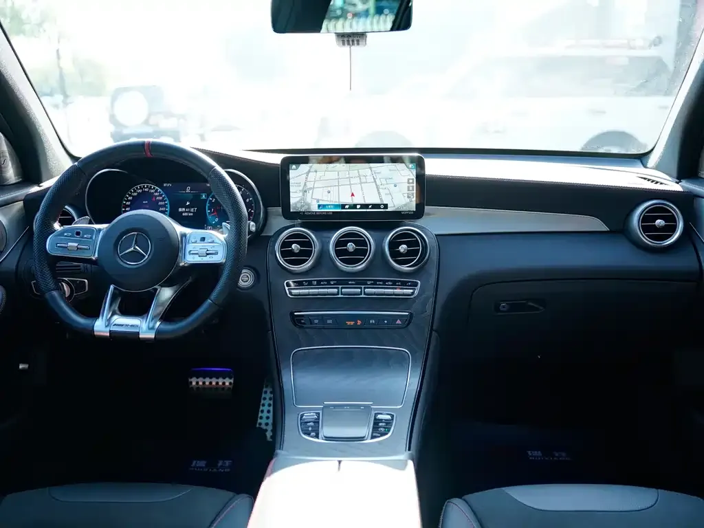 Mercedes-Benz GLC AMG 2023 из CN, фото 8