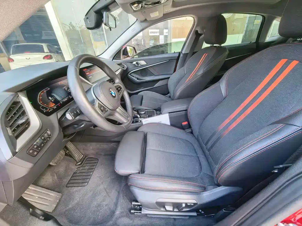 BMW 2 Series (Import) 2021 из CN, фото 2