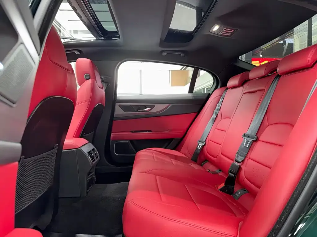Jaguar XEL 2022 из CN, фото 5