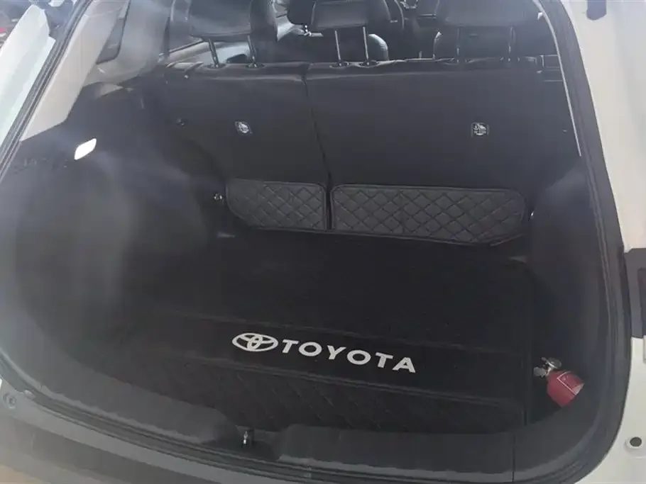 [object Object] Corolla Cross 2023 из CN, фото 4