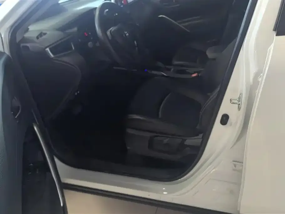 [object Object] Corolla Cross 2023 из CN, фото 9