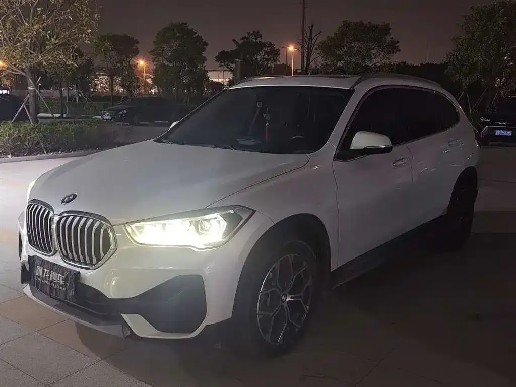 BMW X1 2021 из CN, фото 1