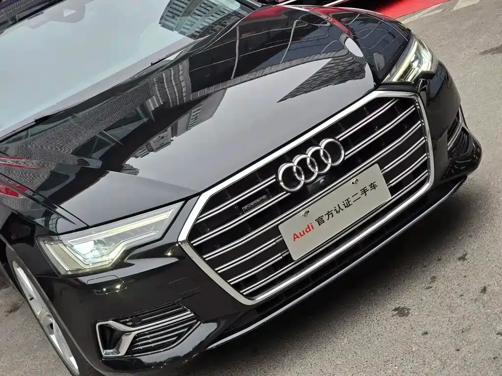 Audi A6L — фото 10