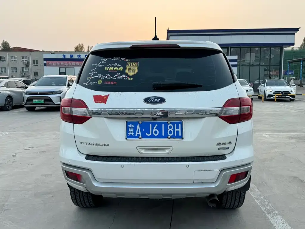 Ford Everest 2021 из CN, фото 2