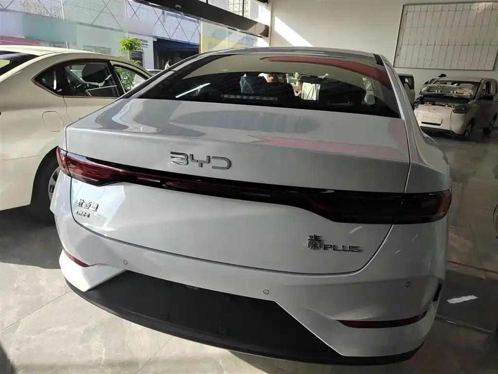 BYD Qin PLUS 2025 из CN, фото 2