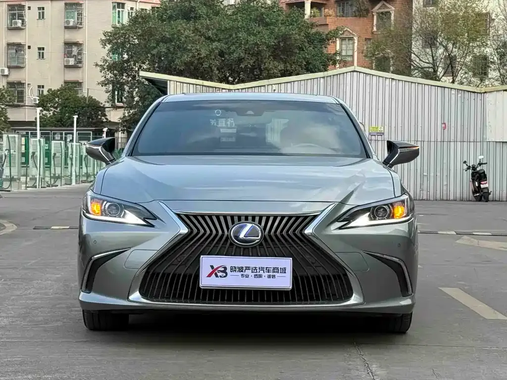 Lexus ES 2021 из CN, фото 4