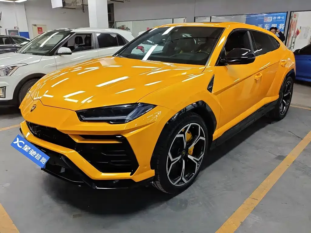 Lamborghini Urus 2021 из CN, фото 1