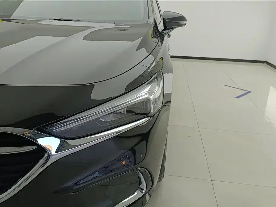 Buick LaCrosse 2023 из CN, фото 3