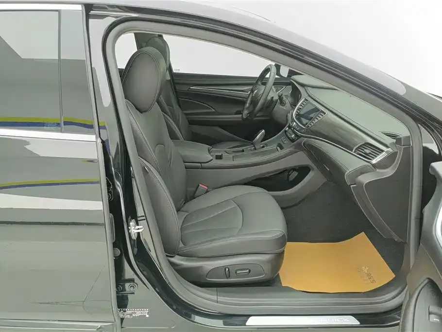 Buick LaCrosse 2023 из CN, фото 8