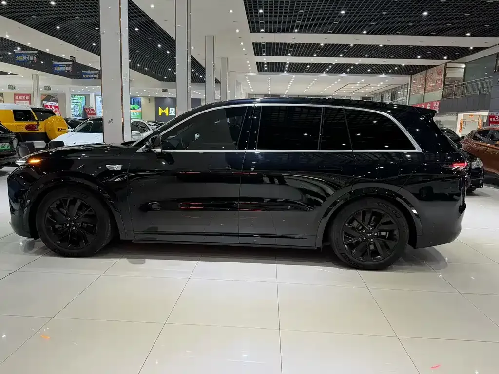 Li Auto L8 2024 из CN, фото 8
