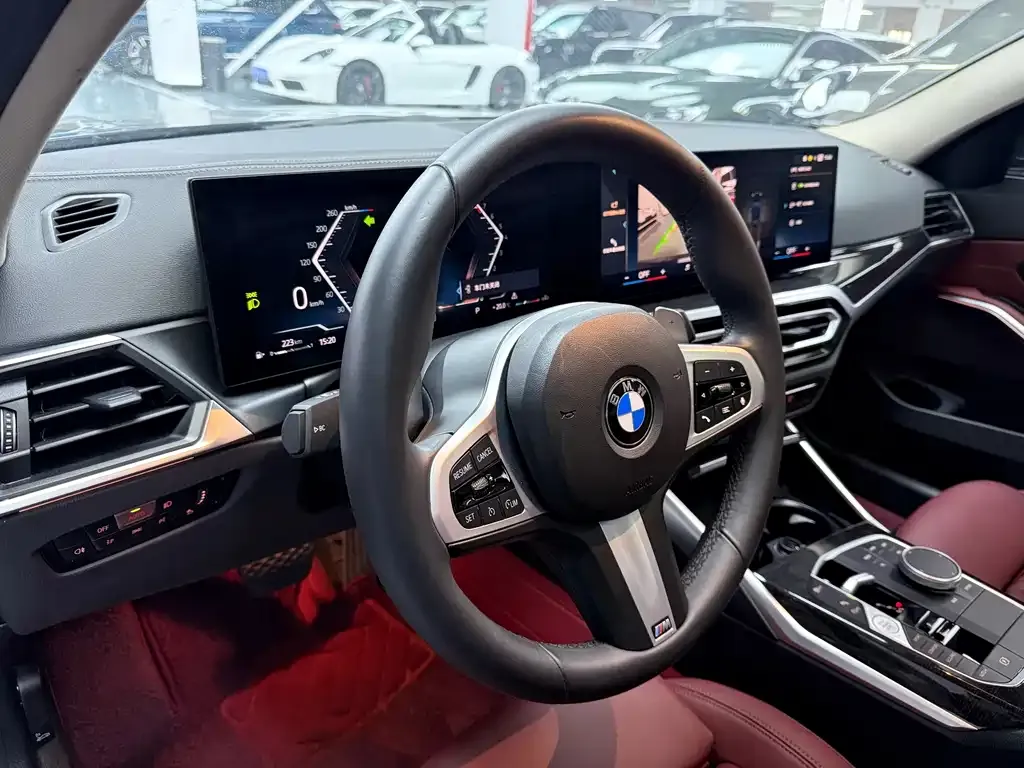 BMW 3 Series 2024 из CN, фото 9