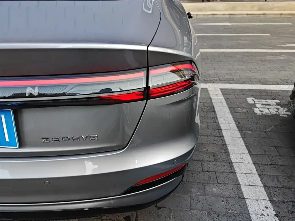 Lincoln Z 2025 из CN, фото 9