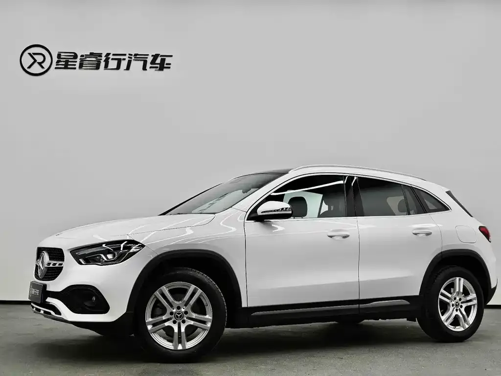 Mercedes-Benz GLA 2024 из CN, фото 1