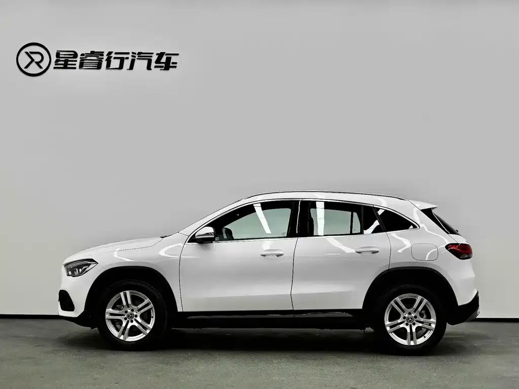 Mercedes-Benz GLA 2024 из CN, фото 2