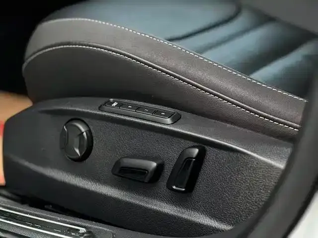 Volkswagen CC 2023 из CN, фото 4