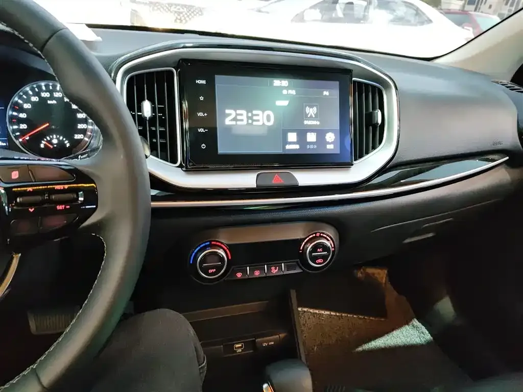 Kia KX1 2025 из CN, фото 10