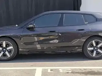 BMW iX 2023 из CN, фото 2