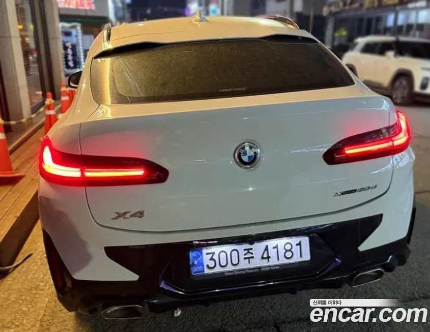 BMW X4 2022 из KR, фото 2