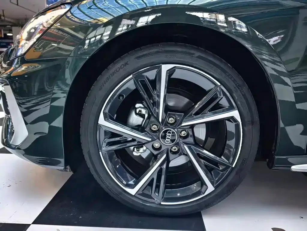 Audi A3 2023 из CN, фото 4