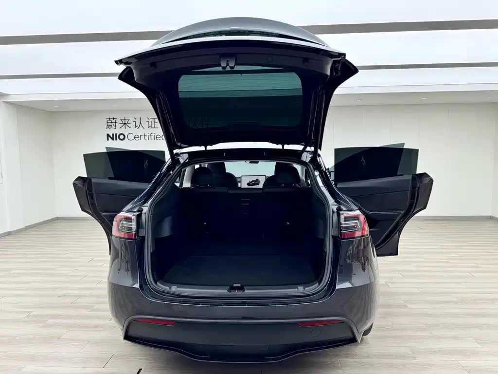Tesla Model Y 2024 из CN, фото 9